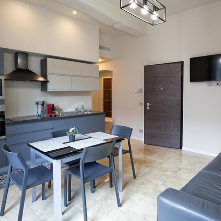 Le Due Piazze Apartment Genoa Bagian luar foto