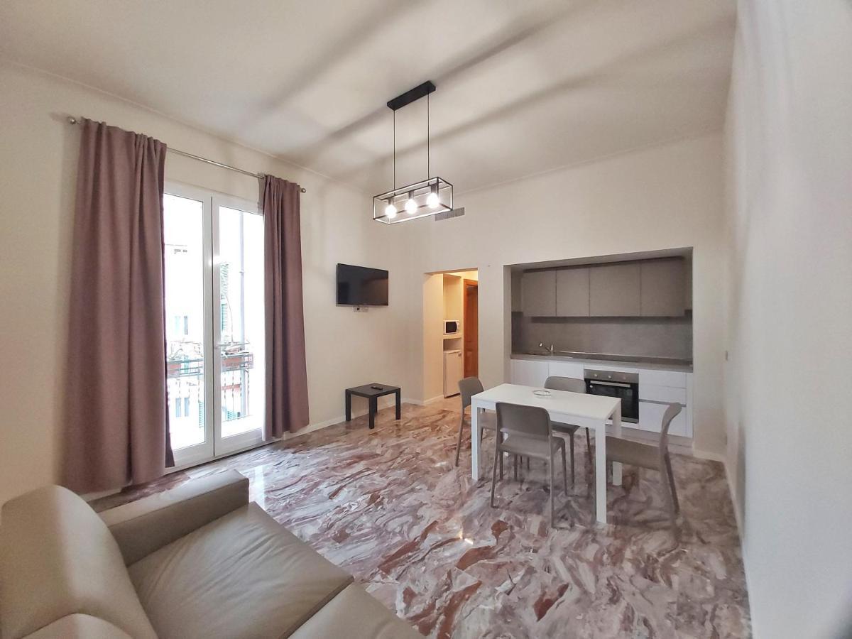 Le Due Piazze Apartment Genoa Bagian luar foto