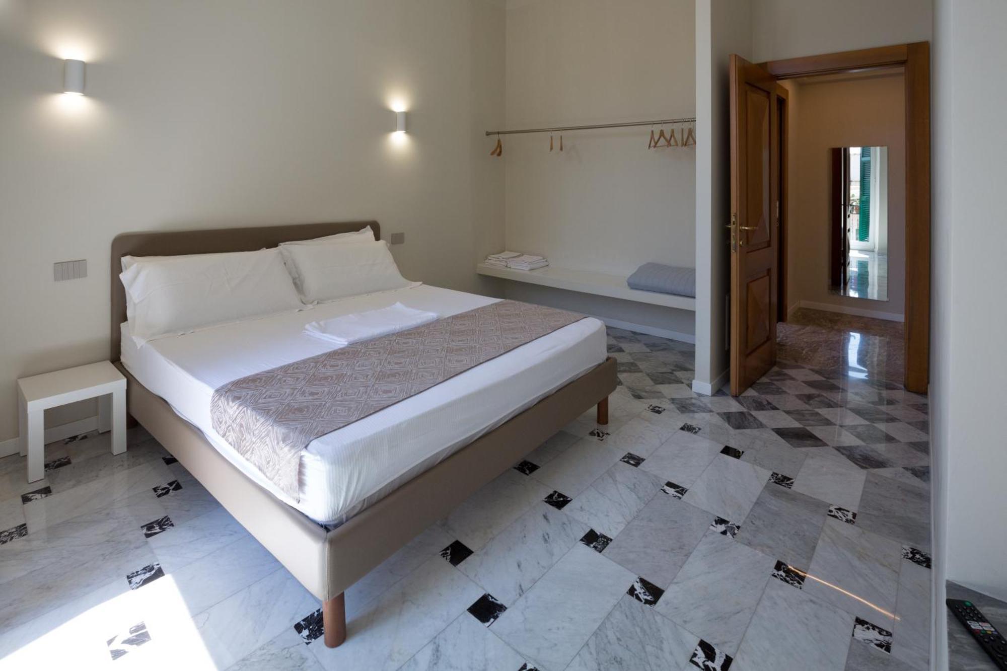 Le Due Piazze Apartment Genoa Bagian luar foto