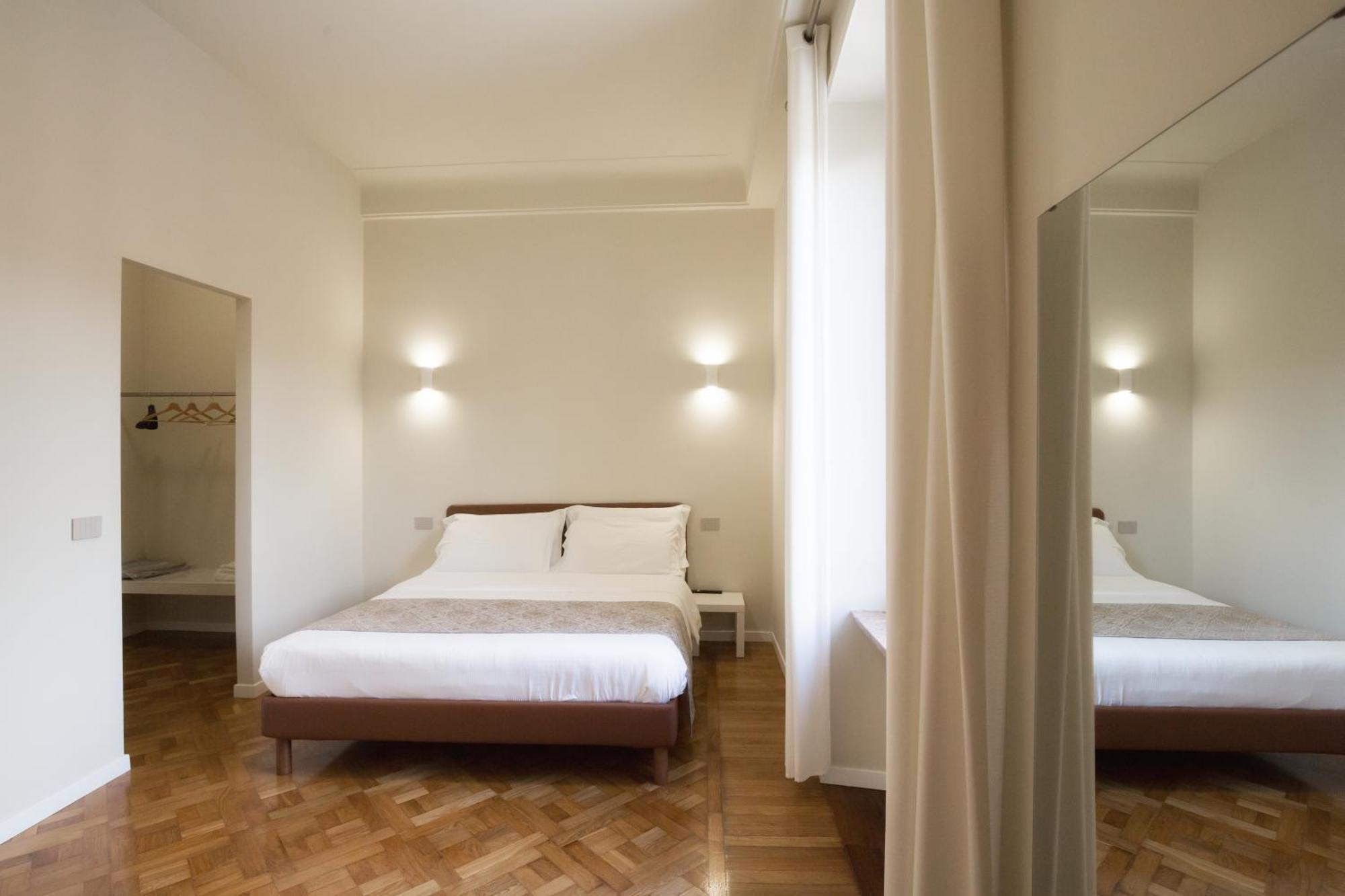 Le Due Piazze Apartment Genoa Bagian luar foto
