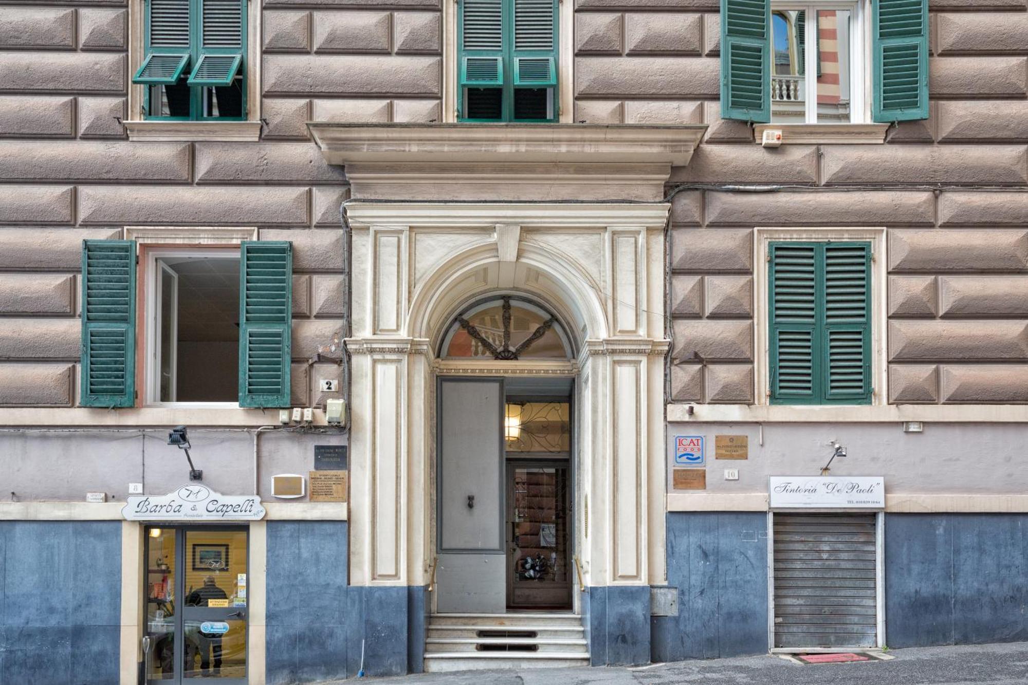 Le Due Piazze Apartment Genoa Bagian luar foto